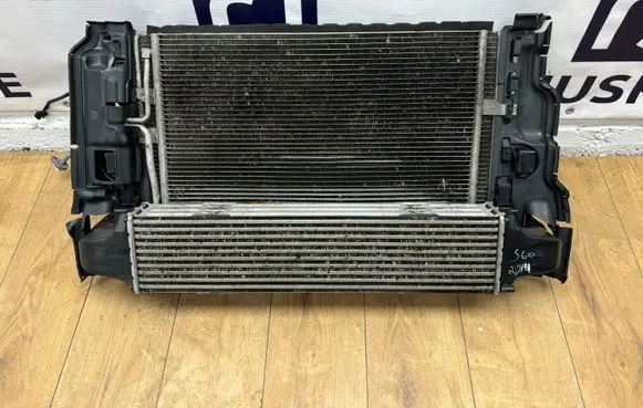 Volvo S60 Radiator set 31368867