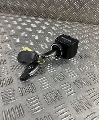 Mercedes-Benz R AMG W251 Ignition lock A1649051500