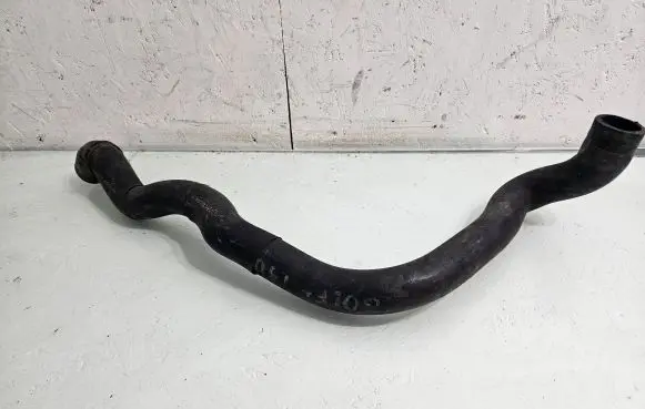 Volkswagen Golf Plus Coolant pipe/hose 