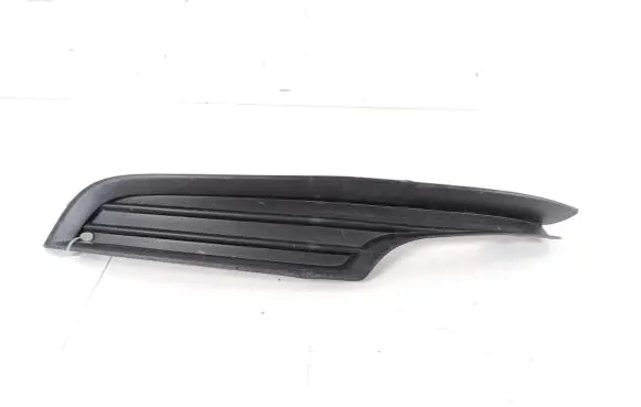 Volkswagen Golf VII Front bumper lower grill 5G0853665