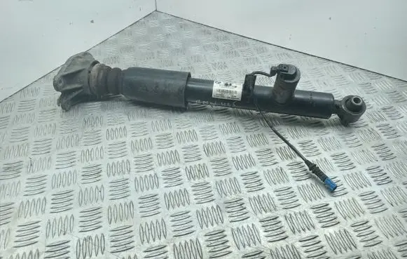 BMW 4 F36 Gran coupe Rear shock absorber/damper 6854210