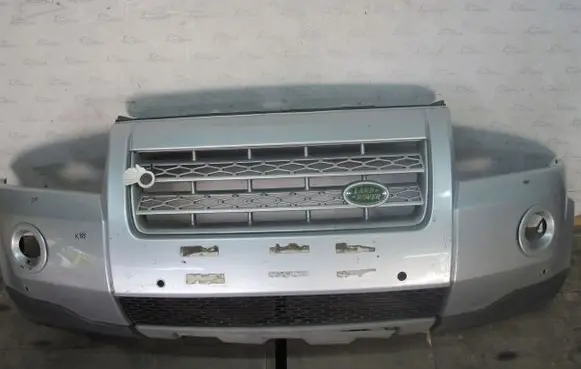 Land Rover Freelander 2 - LR2 Front bumper upper radiator grill
