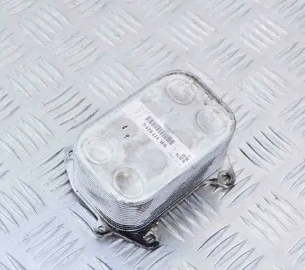 Volkswagen Crafter Engine oil radiator 03L117021C