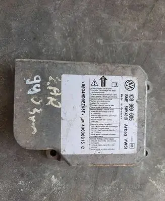 Volkswagen PASSAT B7 Airbag control unit/module 1C0909605 5WK43121 43030815C