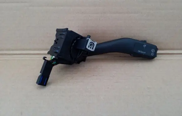 Audi A3 S3 8P Wiper control stalk 1K0953519A