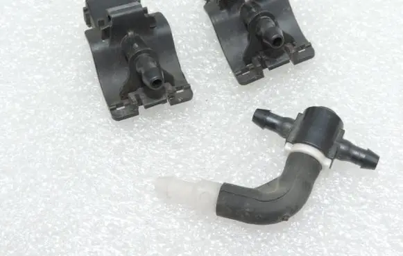 Toyota RAV 4 (XA30) Windshield washer spray nozzle 8538130190 8532130080 85321-30080