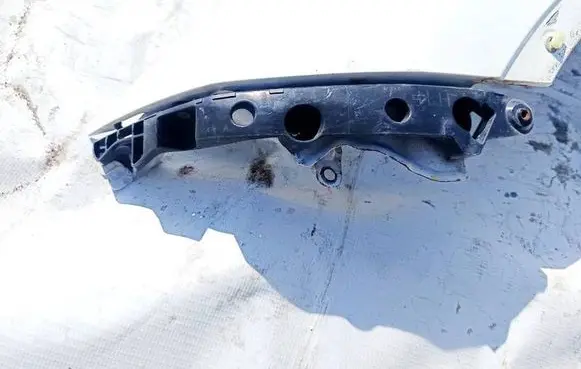 Nissan Juke I F15 Front bumper mounting bracket