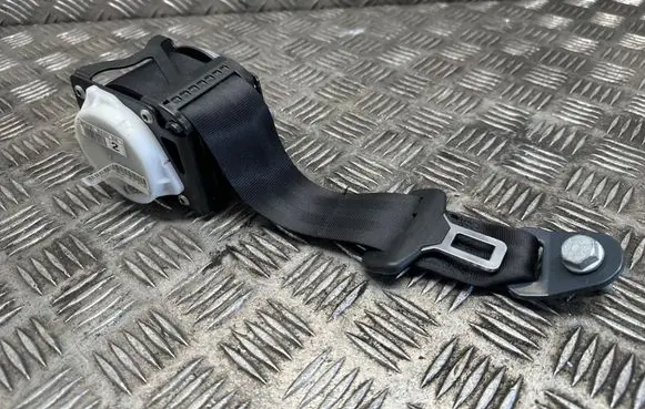 Citroen DS4 Rear seatbelt 96871541XX 05032014 0320140