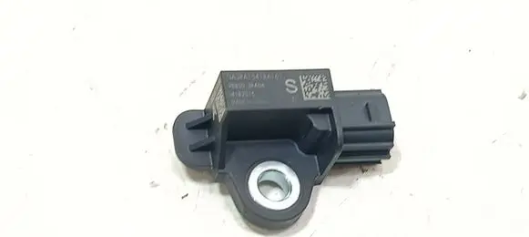 Nissan Qashqai Airbag deployment crash/impact sensor 988303RA0A 04182015 NA3RA15418A161