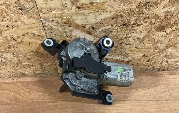 Opel Meriva B Rear window wiper motor 13282361 6A001313172