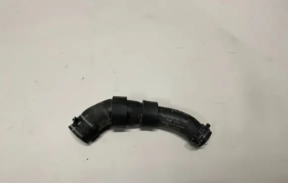 Volkswagen PASSAT B8 Engine coolant pipe/hose 5Q0122073R