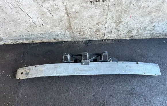 Opel Zafira B Front bumper cross member 24460537