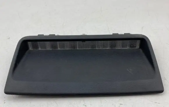 Toyota Avensis T270 Third/center stoplight 8100605010 8157005100
