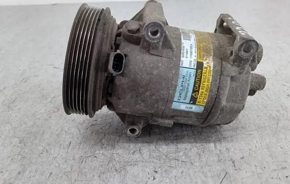 Renault Megane II Air conditioning (A/C) compressor (pump) 8200316164