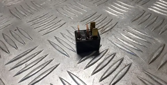 Mitsubishi Outlander Other relay