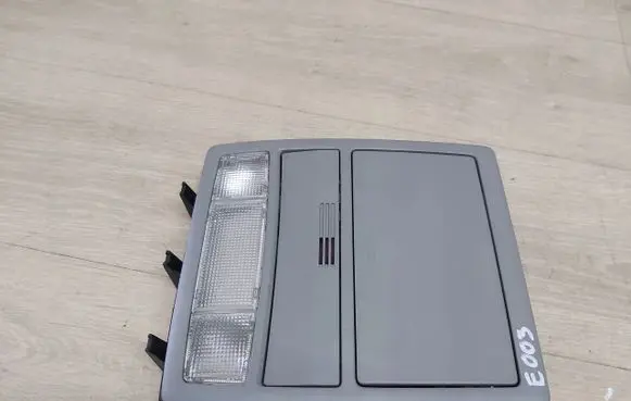Toyota Camry Headlining lighting console trim 