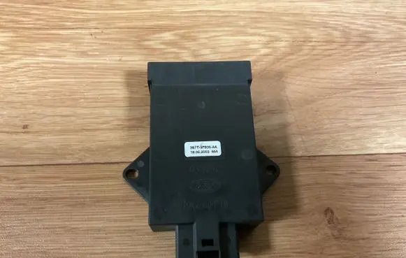 Ford Mondeo Mk III Other control units/modules 3S7T3F856AA G952A 18062003664