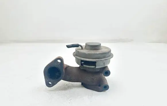 Honda Civic EGR valve 60B60111
