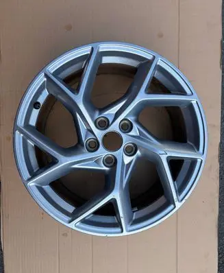 Ford Focus R18 alloy rim KX7C1007D1A