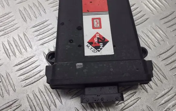 Renault Twingo II LP gas control unit module 67R011006