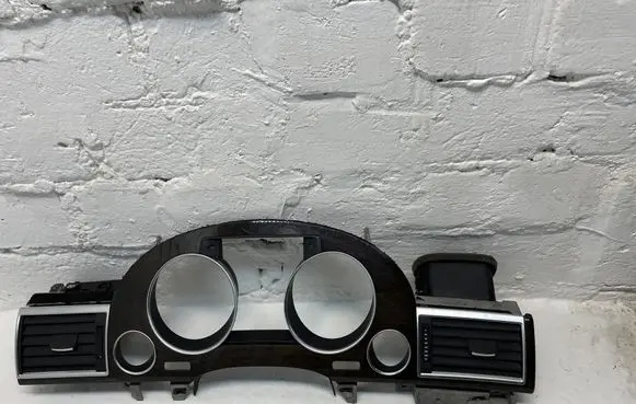 Dashboard trim