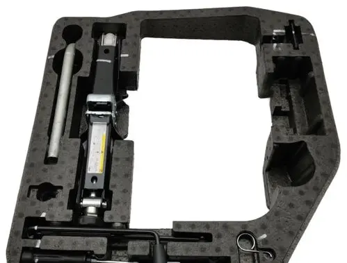 Audi A4 S4 B8 8K Tool set 8T0012109A