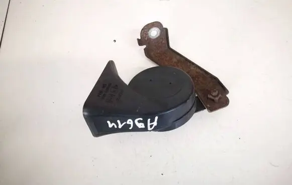 Subaru B9 Tribeca Horn signal e9004015