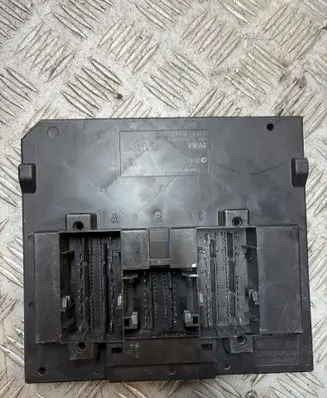 Volkswagen Golf VII Comfort/convenience module 5Q0937084AQ
