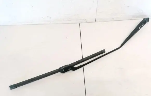 Volkswagen Polo IV 9N3 Front wiper blade arm 6Q1955410C