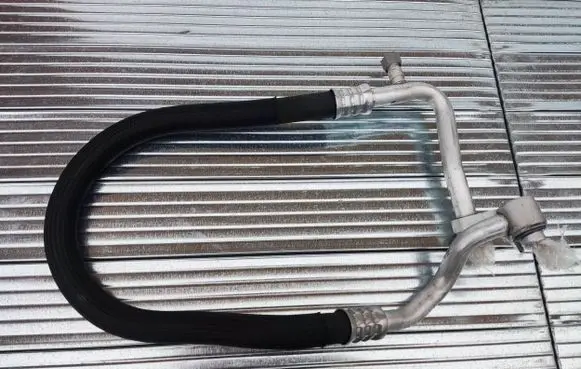 BMW X4 G02 Air conditioning (A/C) pipe/hose 9868415 400000171503