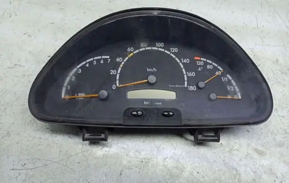 Mercedes-Benz Sprinter W901 W902 W903 W904 Speedometer (instrument cluster) 88311295