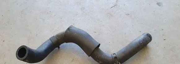 KIA Sorento Engine coolant pipe/hose