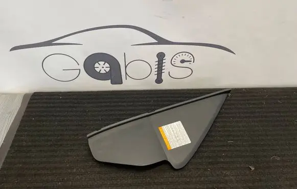 Dashboard side end trim