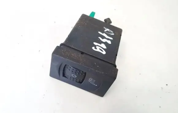 Volkswagen PASSAT B5.5 Seat heating switch 3b0963563c