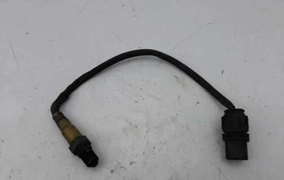 BMW 5 E60 E61 Lambda probe sensor 7791592 0281004019
