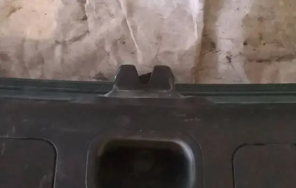 Tailgate/trunk/boot lock/catch/latch