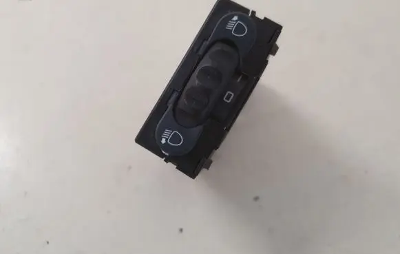Opel Vivaro Headlight level height control switch 8200022569 91166822