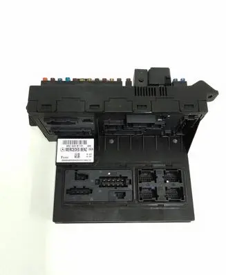 Mercedes-Benz E W211 SAM control unit 0025458701