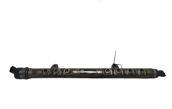 Volvo V60 Fuel main line pipe 0445215025 30777759