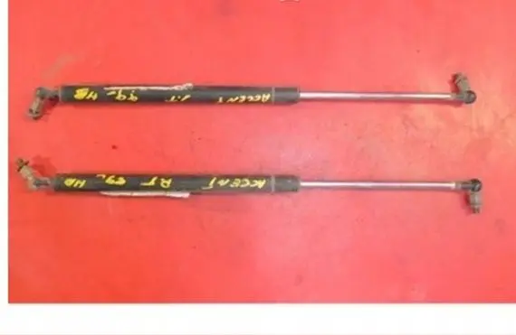 Hyundai Accent Tailgate/trunk strut/damper