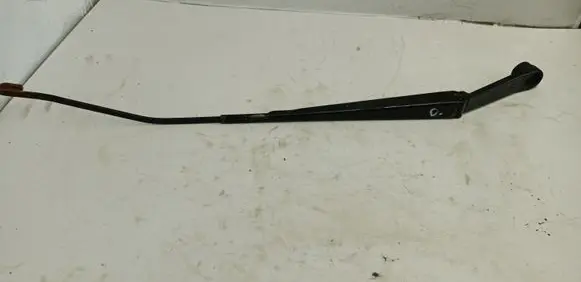 KIA Carens I Front wiper blade arm R9659