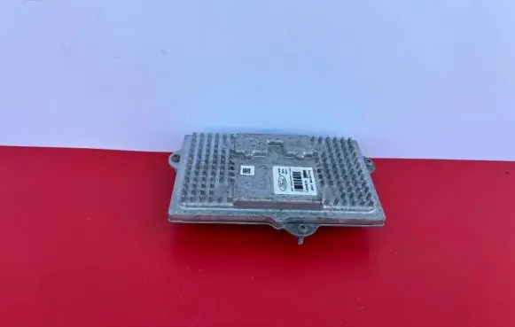 Ford S-MAX LED ballast control module EM2B13B626BA