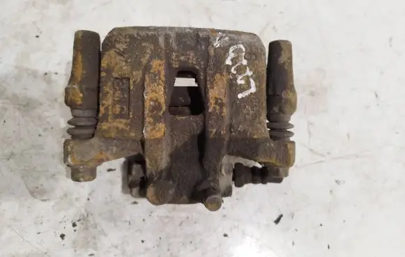 Mitsubishi Grandis Rear brake caliper
