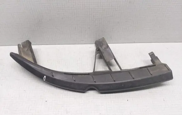 Renault Scenic II - Grand scenic II Front bumper mounting bracket 8200183758