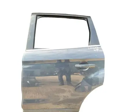 Ford Kuga I Rear door