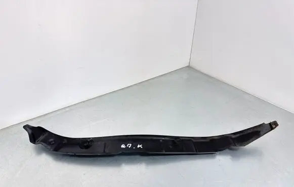 Audi Q7 4M Fender end trim 4M0821111