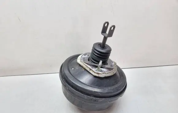 BMW X3 F25 Brake booster 6857869