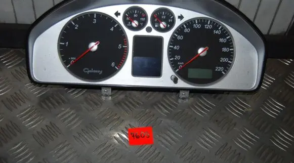Ford Galaxy Speedometer (instrument cluster) 7M5920820Q