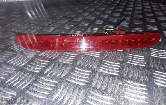 Tailgate rear/tail lights