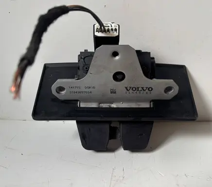 Volvo S60 Tailgate/trunk/boot lock/catch/latch 31440240 01043897004